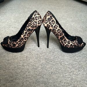 Leopard print stilettos high heels 8